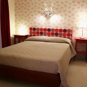 Hostal City-in